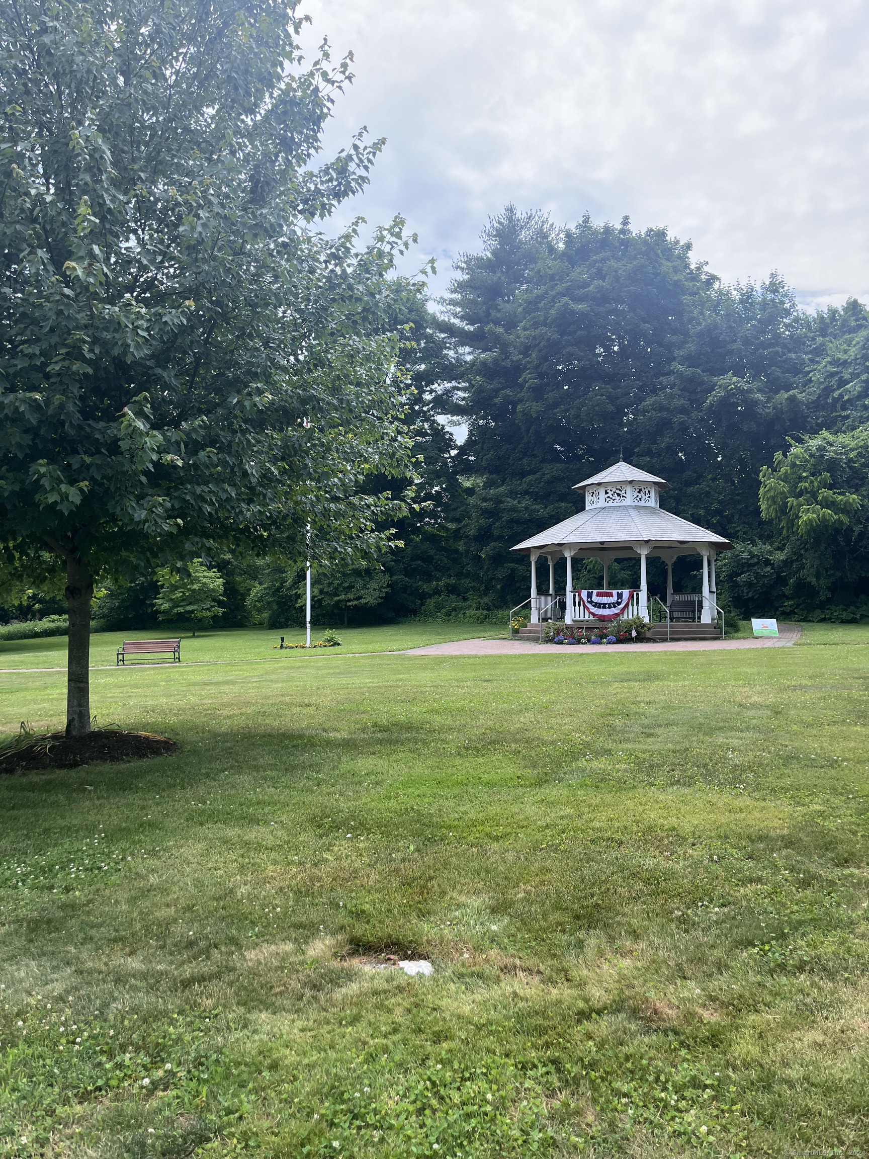 32 Main Street, Unit 3 Simsbury, CT 06081 - Photo 18 of 18