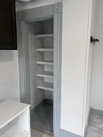 $1,500 | 32 Main Street, Unit 3, Simsbury, CT 06081