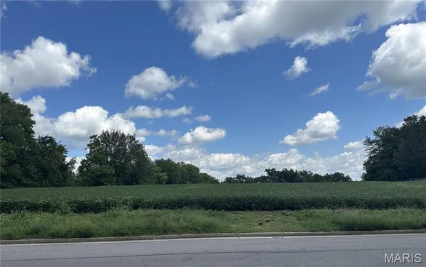 $1,285,605 | 0 South 3rd Street, Troy, MO 63379