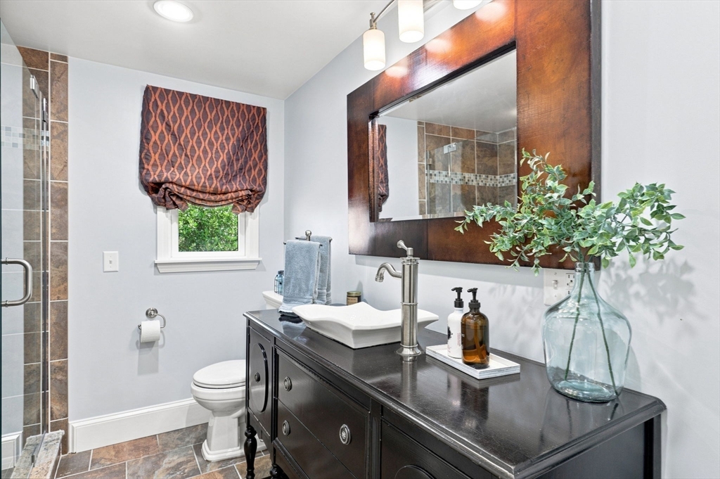 62 Walnut Road Hamilton, MA 01982 - Photo 18 of 34 Gallery Image 18