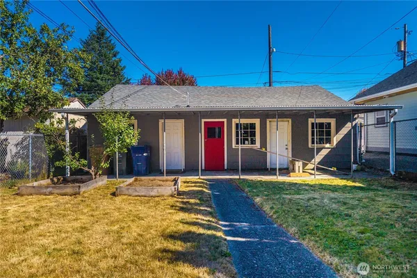 $775,000 | 3827 South K Street, Tacoma, WA 98418