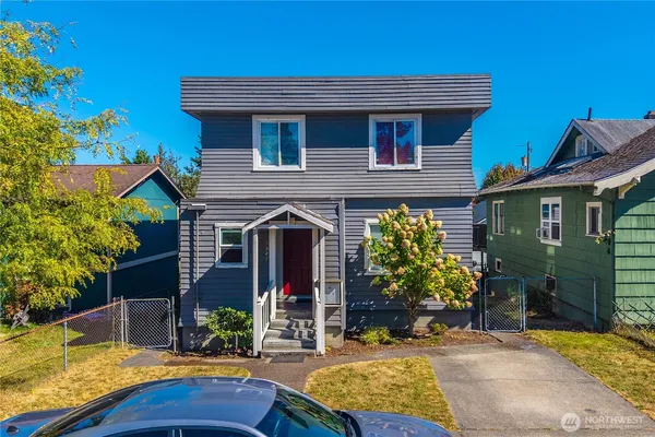 $775,000 | 3827 South K Street, Tacoma, WA 98418