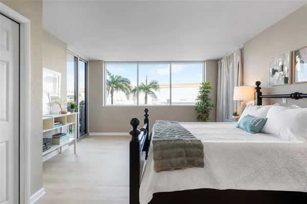 $360,000 | 100 Pierce Street, Unit 210, Clearwater, FL 33756