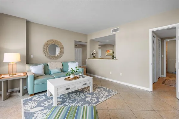 $360,000 | 100 Pierce Street, Unit 210, Clearwater, FL 33756