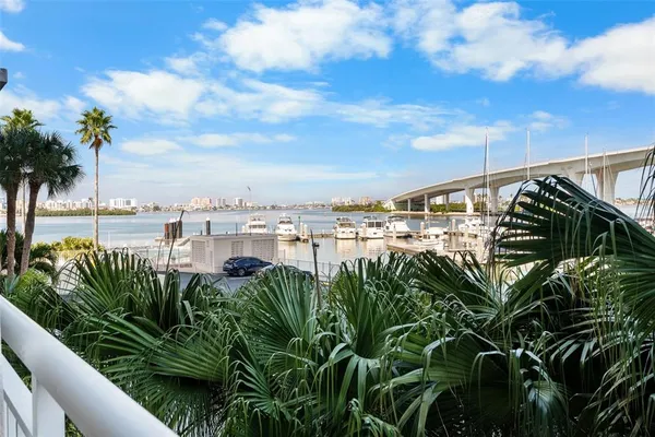 $360,000 | 100 Pierce Street, Unit 210, Clearwater, FL 33756