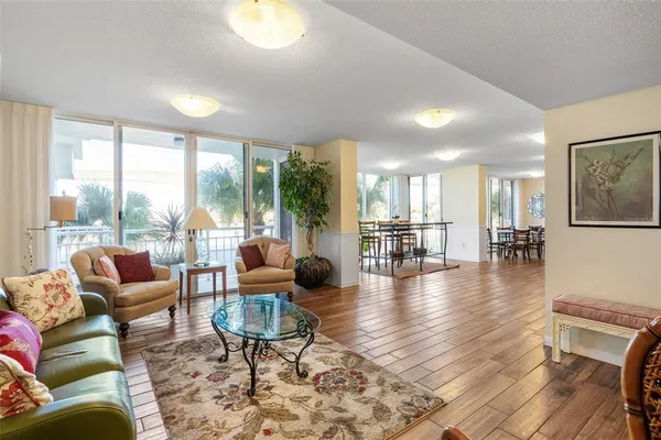 $360,000 | 100 Pierce Street, Unit 210, Clearwater, FL 33756