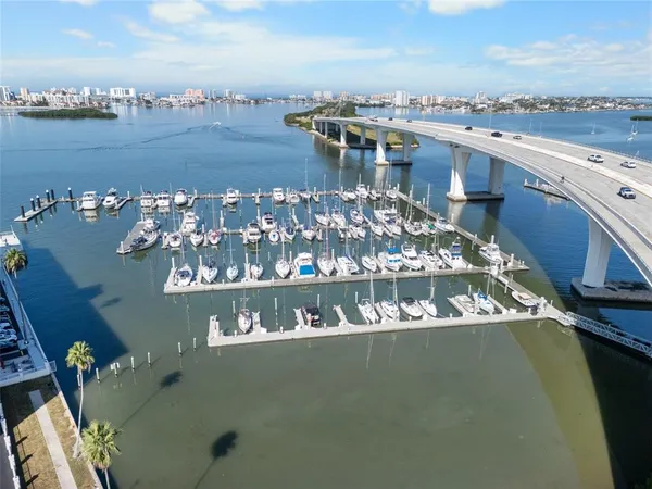 $360,000 | 100 Pierce Street, Unit 210, Clearwater, FL 33756