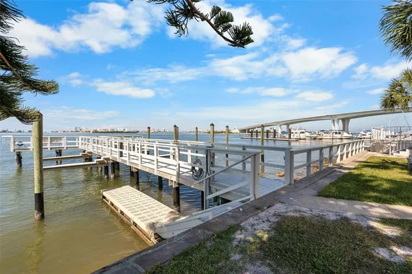 $360,000 | 100 Pierce Street, Unit 210, Clearwater, FL 33756