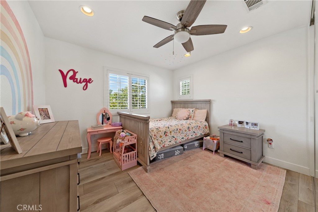 32985 Novara Court Temecula, CA 92592 - Photo 35 of 56 Large Family Bedroom With Plenty Of Space And Natural Light