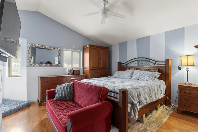 $1,249,000 | 13794 Stoney Gate Place, San Diego, CA 92128