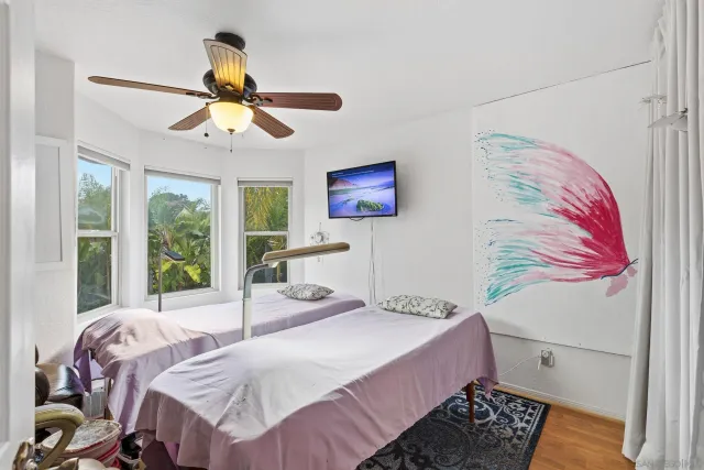 $1,249,000 | 13794 Stoney Gate Place, San Diego, CA 92128