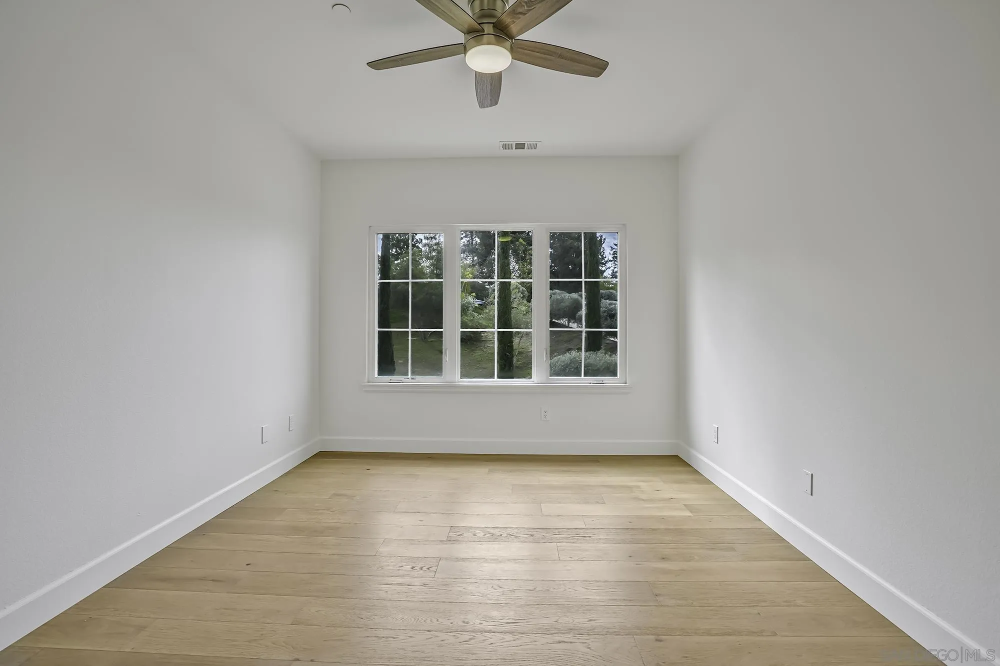 3737 Keri Way Fallbrook, CA 92028 - Photo 26 of 43 a view of an empty room with a window