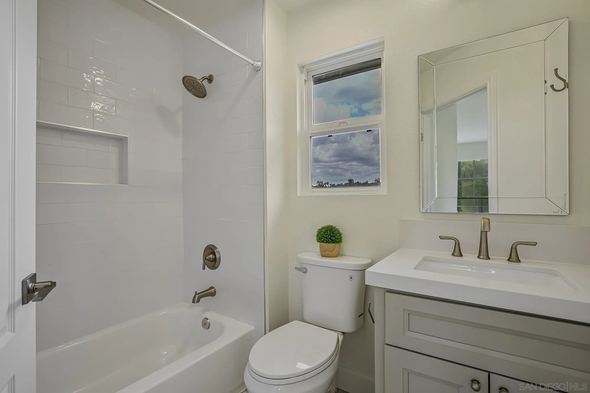 3737 Keri Way Fallbrook, CA 92028 - Photo 38 of 43 a bathroom with a sink toilet and shower