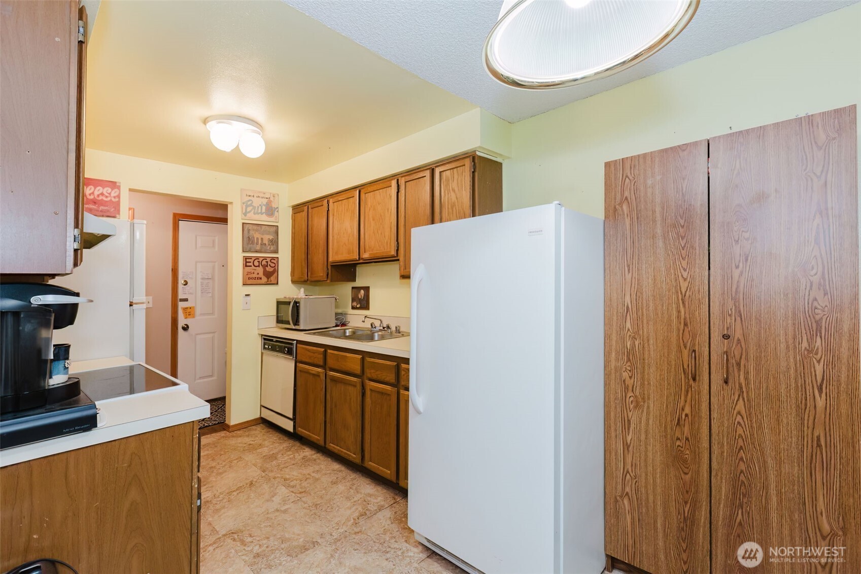 3570 Narrows View Lane Northeast, Unit 104 Bremerton, WA 98310 - Photo 12 of 24