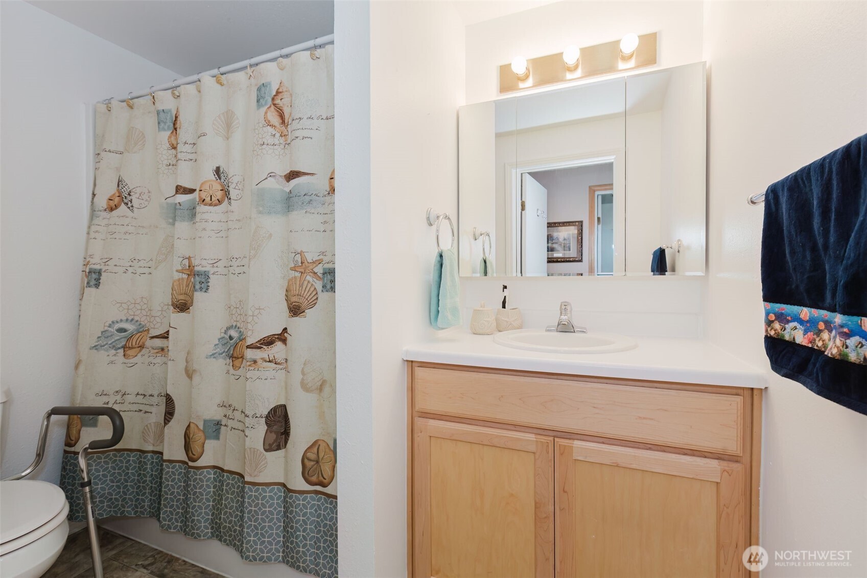 3570 Narrows View Lane Northeast, Unit 104 Bremerton, WA 98310 - Photo 14 of 24