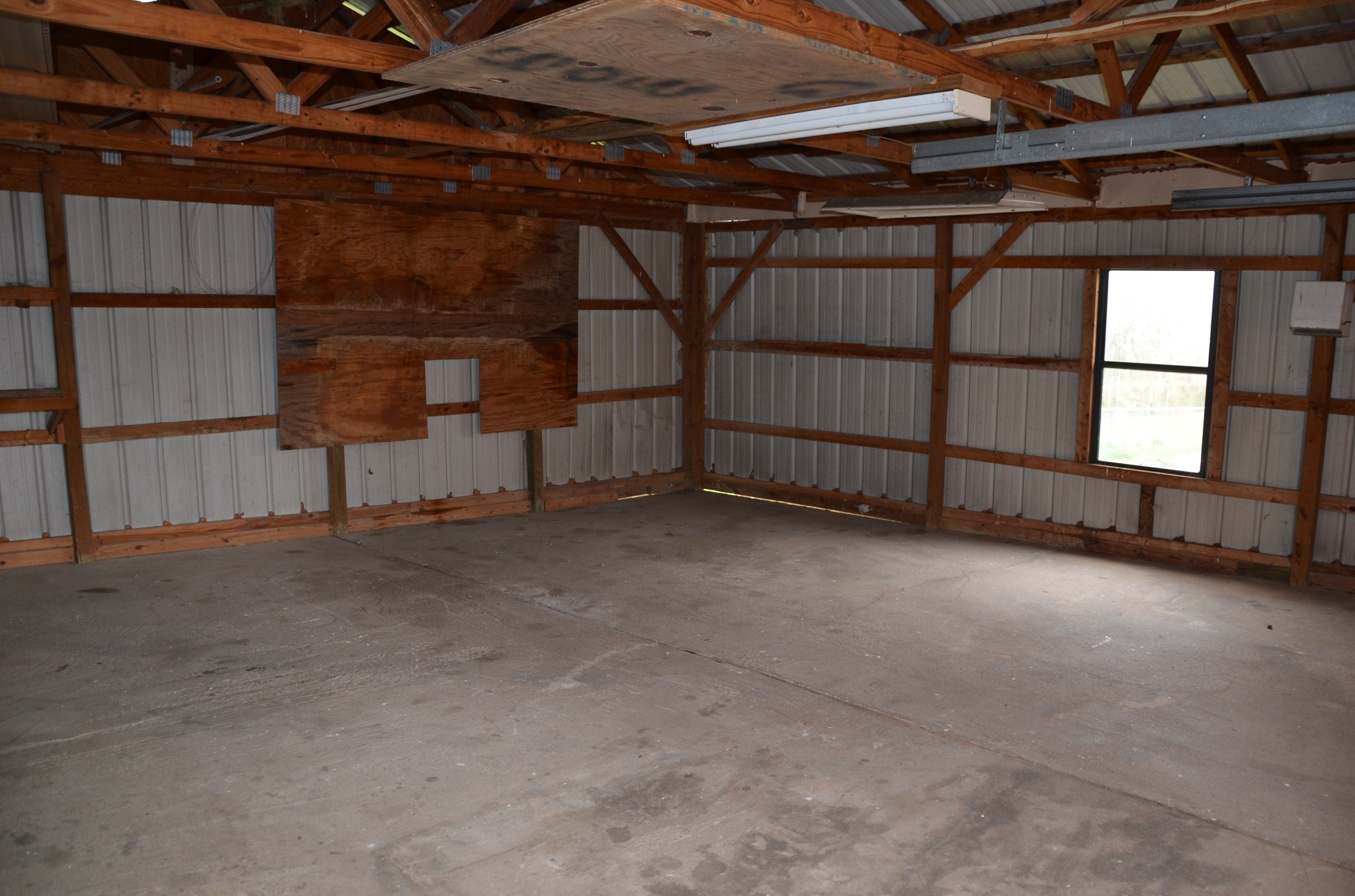 2742 Sherrilltown Road Watertown, TN 37184 - Photo 19 of 30 a view of empty room