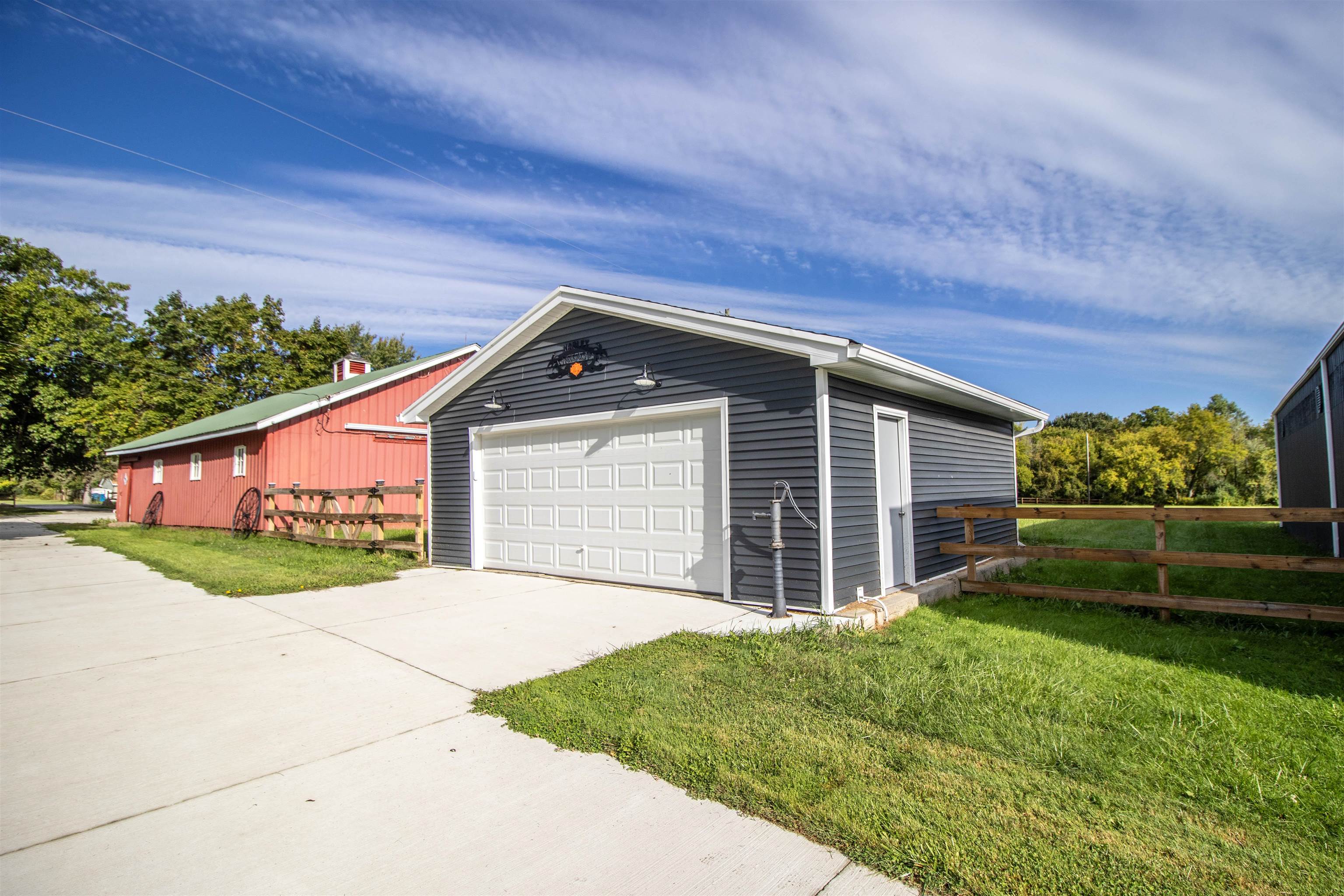 2112 Morrish Road Flushing, MI 48433 - Photo 56 of 88