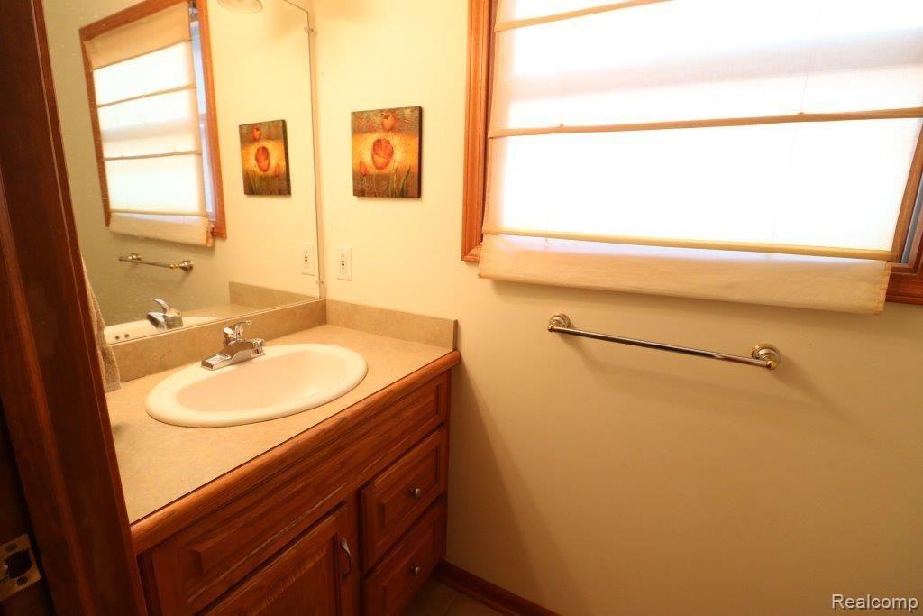 3939 Jones Road North Branch, MI 48461 - Photo 11 of 25 IMG_9727.jpg