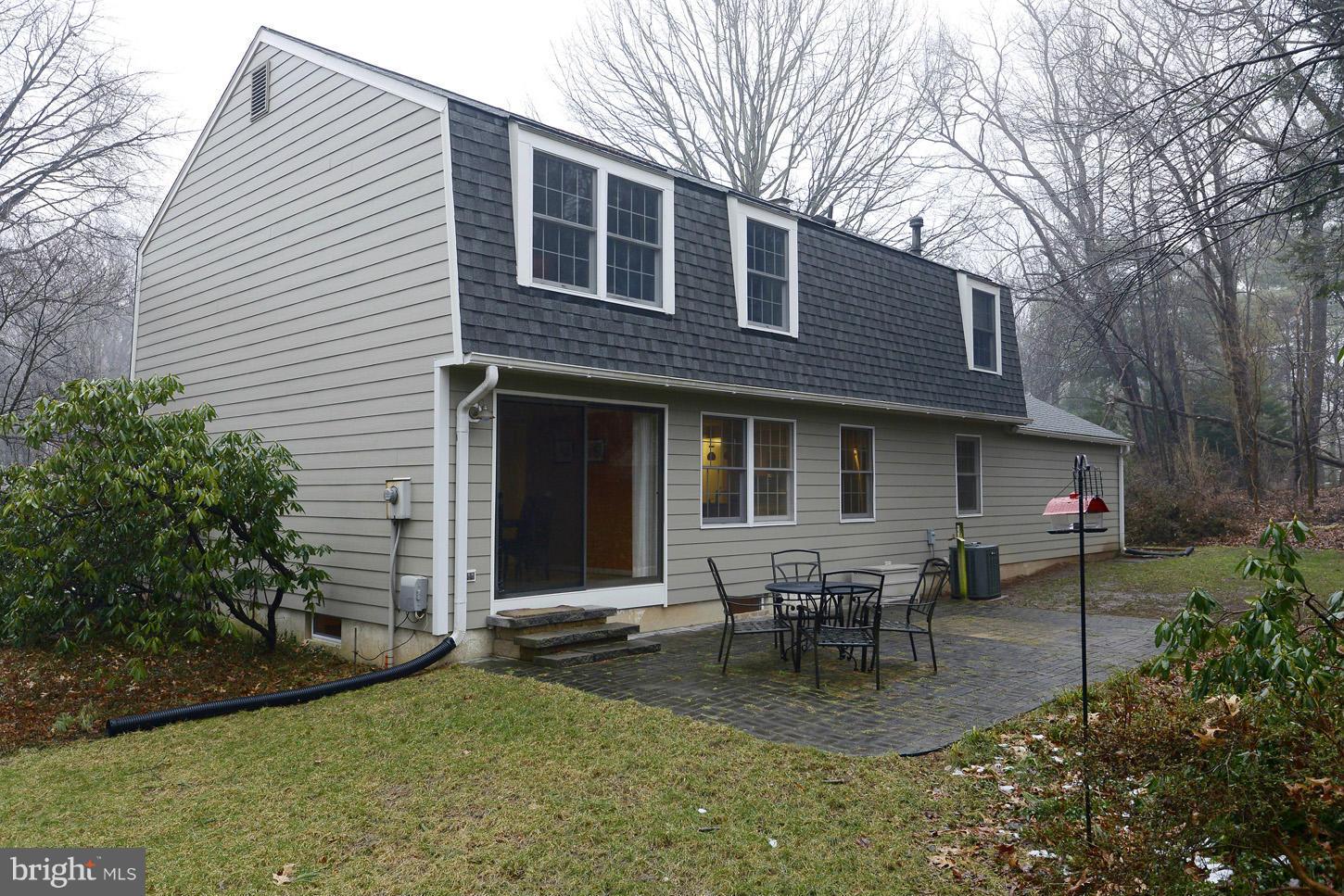 2200 Jester Court Reston, VA 20191 - Photo 29 of 30 Exterior (Rear)