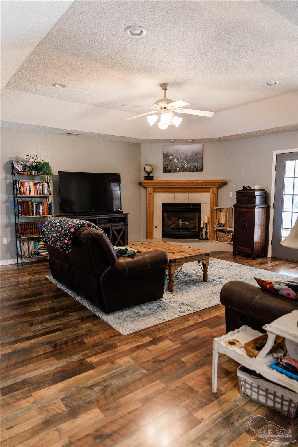 5297 Morgan Ridge Drive Milton, FL 32570 - Photo 13 of 67 Gallery Image 13