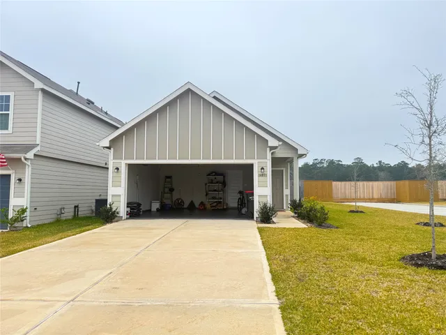 $235,000 | 14071 Chinook Drive, Conroe, TX 77384