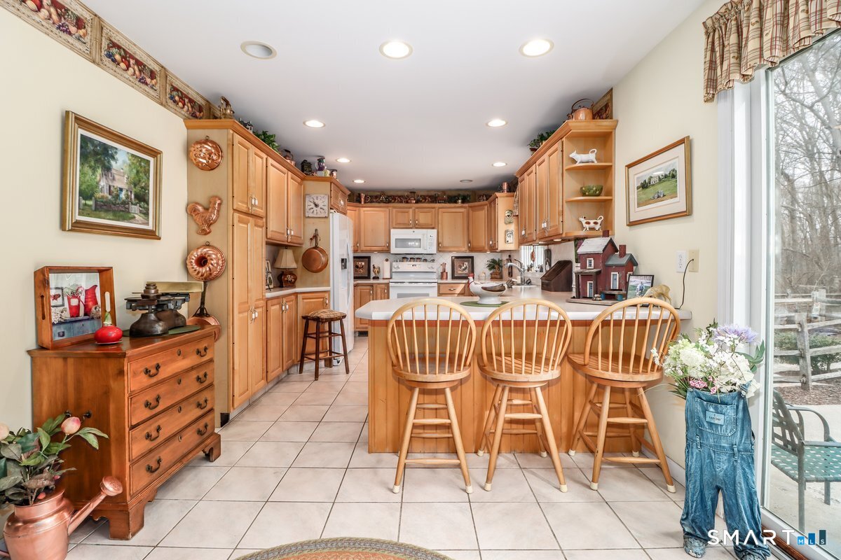 139 Candlewood Mountain Road New Milford, CT 06776 - Photo 12 of 40
