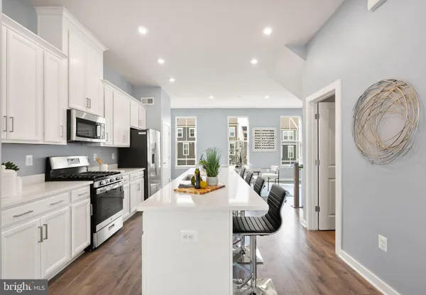 $625,000 | 1719 Beech Leaf Street, Dumfries, VA 22026