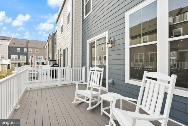 $625,000 | 1719 Beech Leaf Street, Dumfries, VA 22026