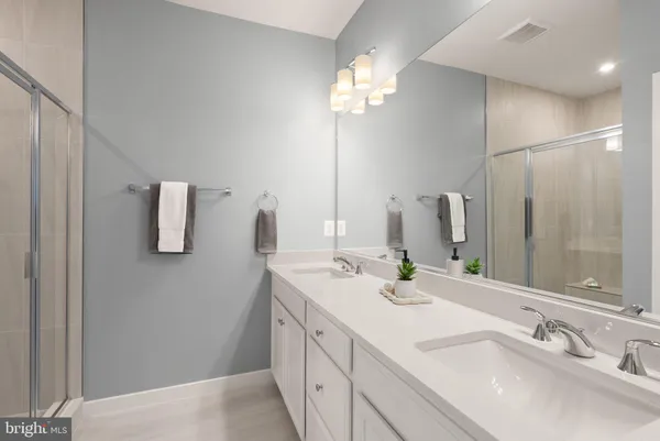 $625,000 | 1719 Beech Leaf Street, Dumfries, VA 22026