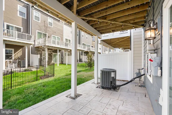 $625,000 | 1719 Beech Leaf Street, Dumfries, VA 22026