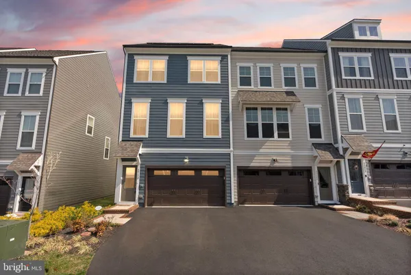 $625,000 | 1719 Beech Leaf Street, Dumfries, VA 22026