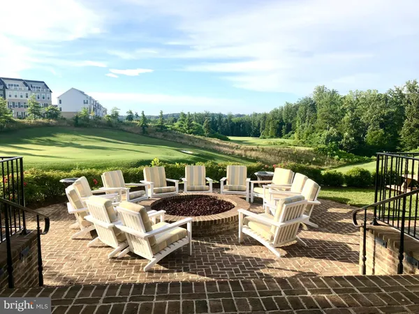 $625,000 | 1719 Beech Leaf Street, Dumfries, VA 22026