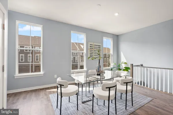 $625,000 | 1719 Beech Leaf Street, Dumfries, VA 22026