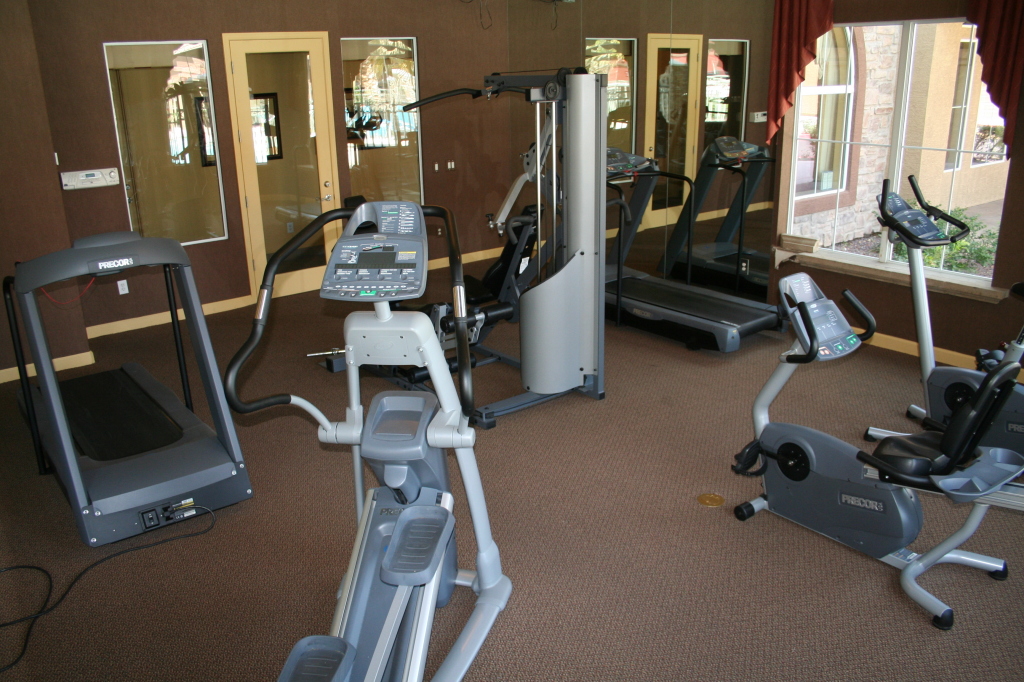 1920 East Bell Road, Unit 1098 Phoenix, AZ 85022 - Photo 7 of 8 Fitness Center