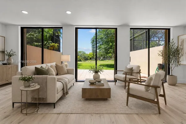 $4,300 | 3737 Alcantara Avenue, Unit D81, Doral, FL 33178