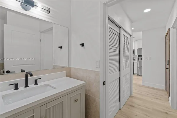 $4,300 | 3737 Alcantara Avenue, Unit D81, Doral, FL 33178