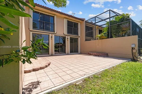 $4,300 | 3737 Alcantara Avenue, Unit D81, Doral, FL 33178