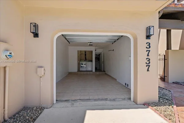 $4,300 | 3737 Alcantara Avenue, Unit D81, Doral, FL 33178