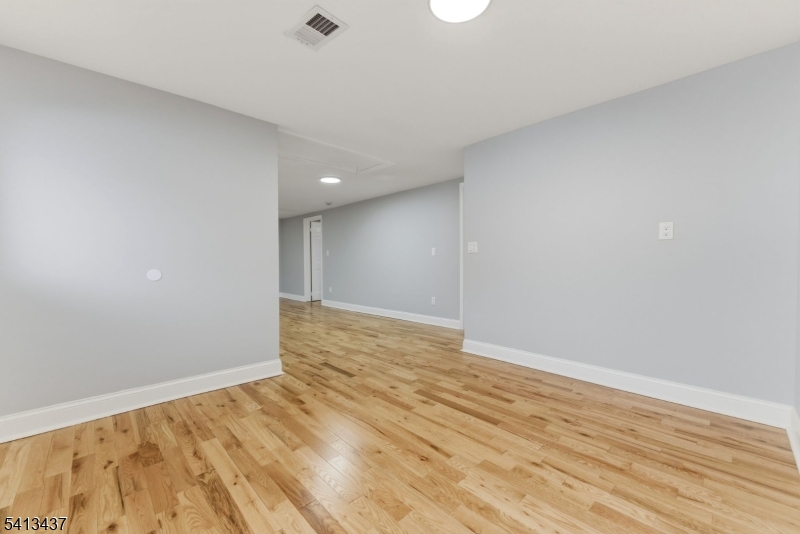 1821 Belvidere Road Phillipsburg, NJ 08865 - Photo 14 of 37