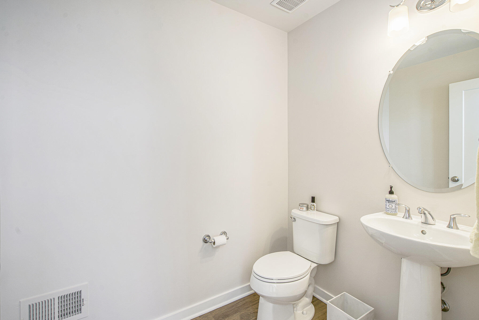 2840 Ridington Road Ann Arbor, MI 48105 - Photo 13 of 34 015_dsc05202