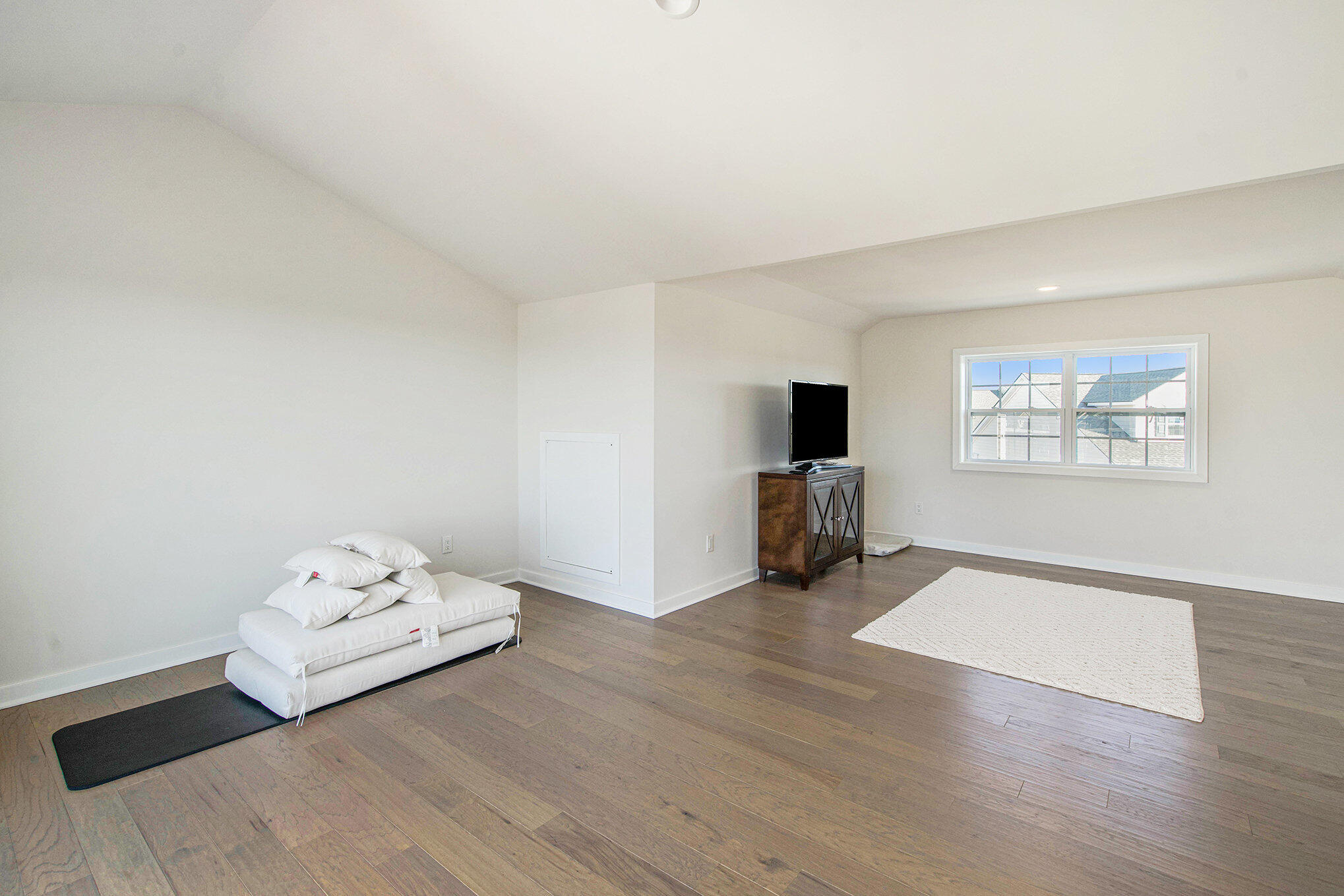 2840 Ridington Road Ann Arbor, MI 48105 - Photo 24 of 34 027_dsc05270