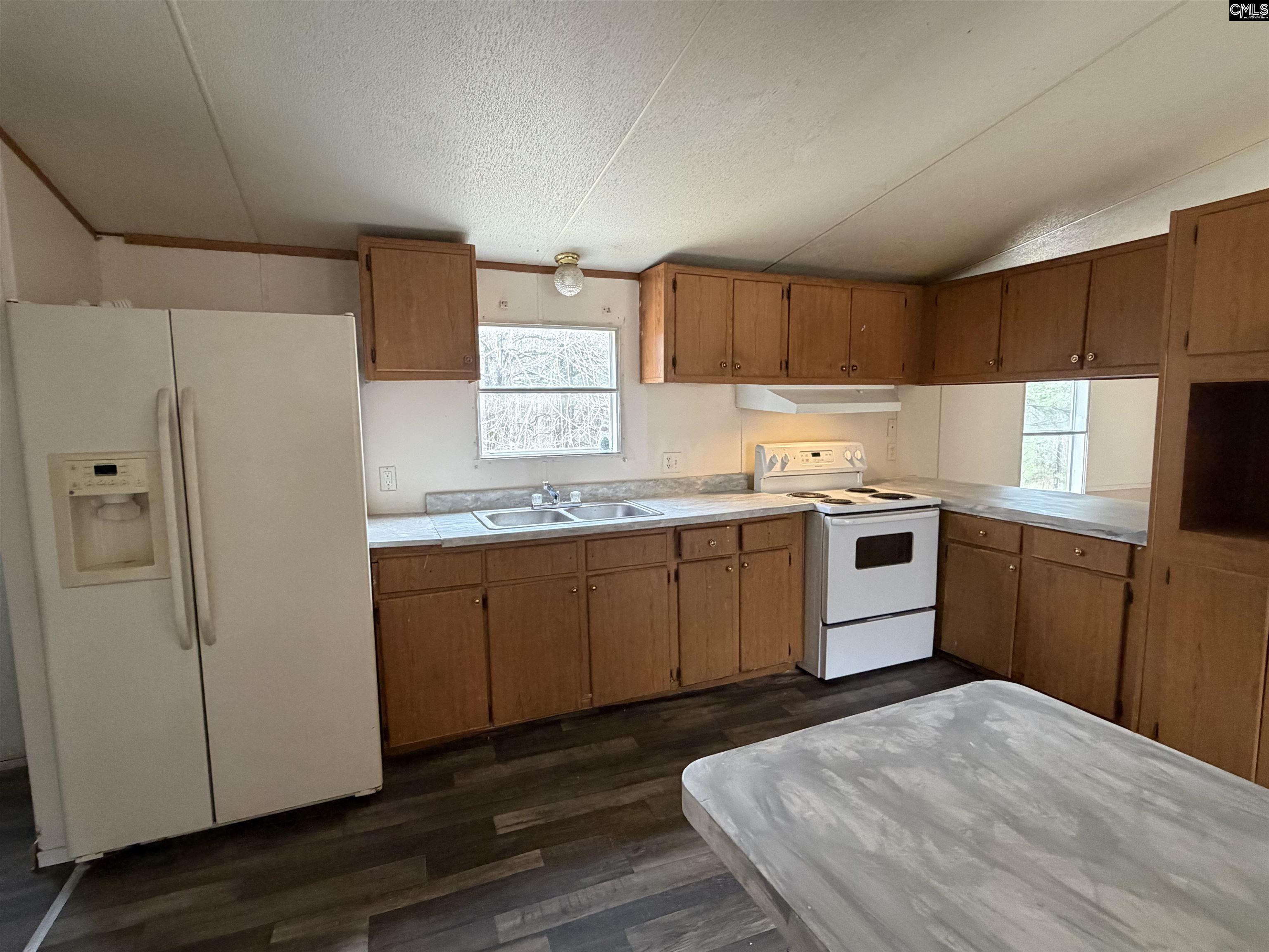 6712 East Peach Road Ridgeway, SC 29130 - Photo 4 of 37