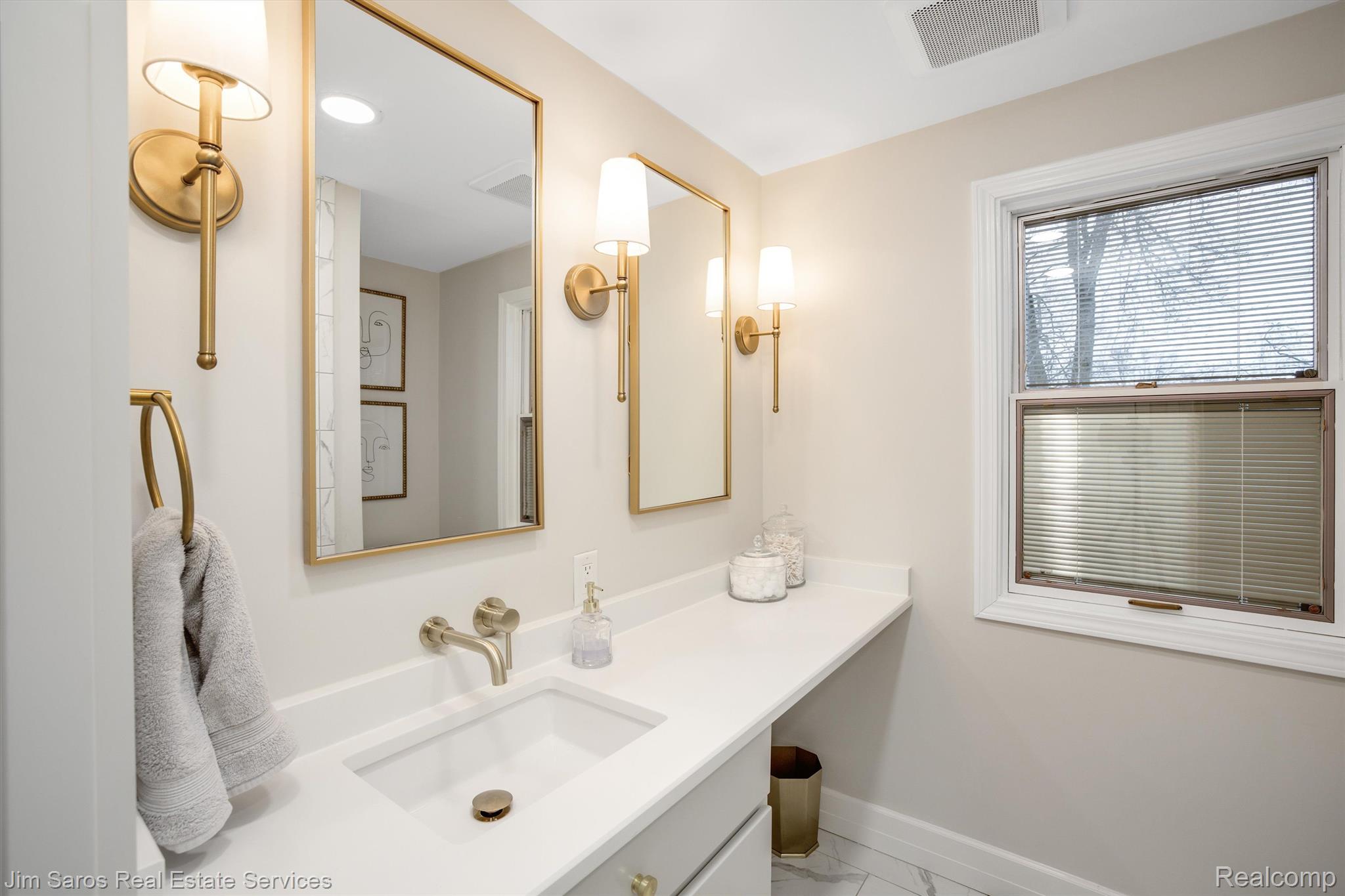 320 Kerby Road Grosse Pointe, MI 48236 - Photo 22 of 32 Gallery Image 22