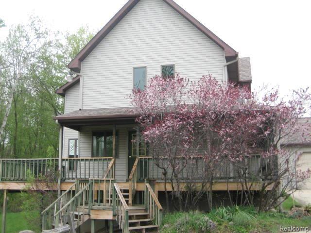 7181 North Lapeer Road Fostoria, MI 48435 - Photo 2 of 15 007.jpg
