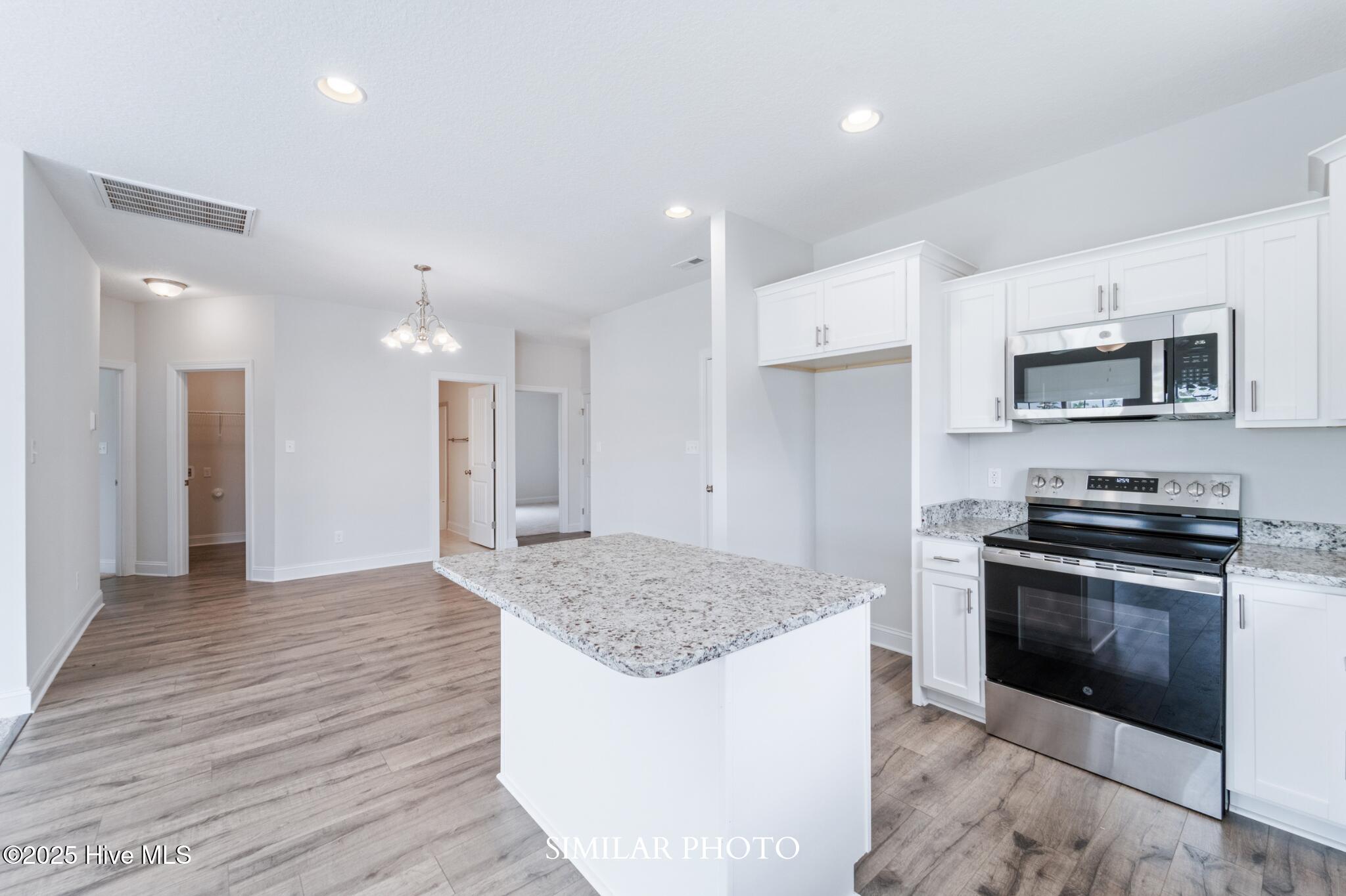 727 Regiment Road Jacksonville, NC 28546 - Photo 12 of 33 SIMILAR PHOTO 20