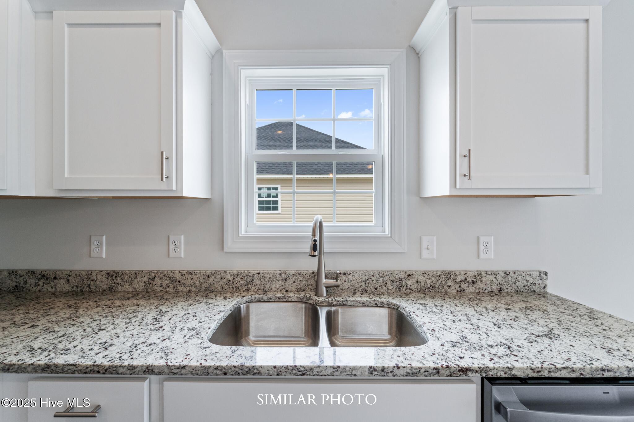 727 Regiment Road Jacksonville, NC 28546 - Photo 13 of 33 SIMILAR PHOTO 21