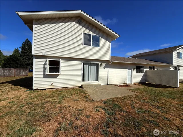 $2,100 | 4538 Wiggins Road Southeast, Olympia, WA 98501