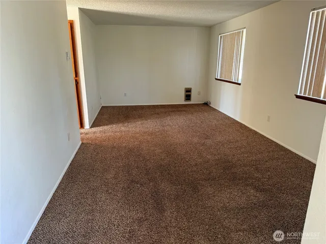 $2,100 | 4538 Wiggins Road Southeast, Olympia, WA 98501