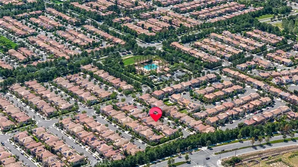 $2,850,000 | 80 Rossmore, Irvine, CA 92620