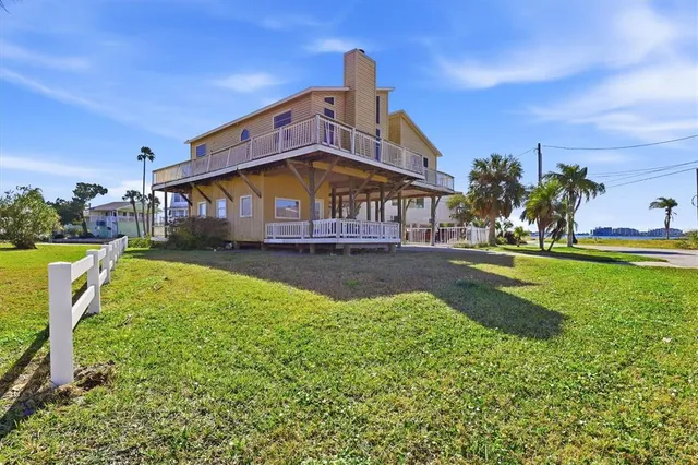 $499,900 | 6420 Driftwood Drive, Hudson, FL 34667